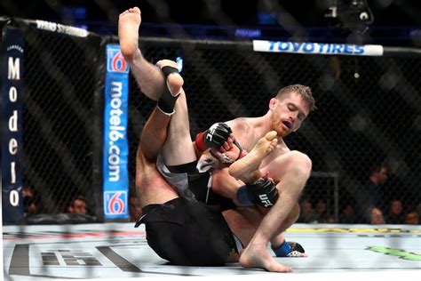 UFC Fight Night Live Stream: How to watch (05/11/22).